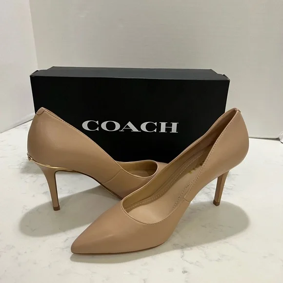 Coach Tan Stiletto Heels Pointed Toe - Picture 6 of 9